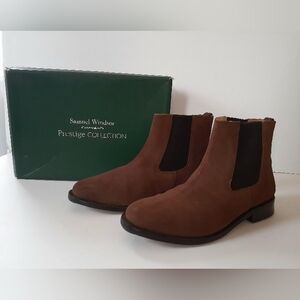 Samuel Windsor Brown Chelsea Boots Size 9.5